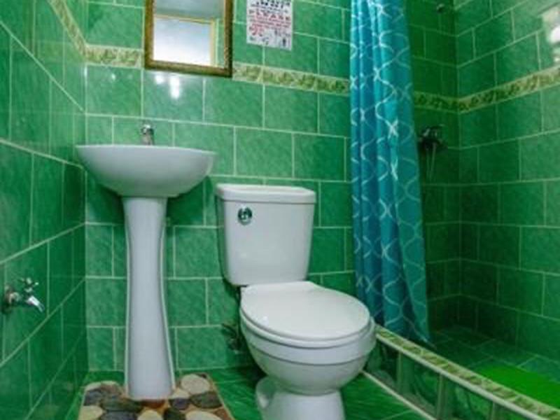 FEF00C51F8F6529F6B8BB1C54985A27E