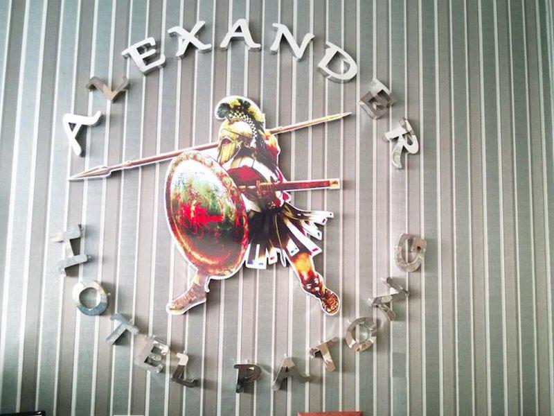 CEF808923DFF8CF9B16F3D8A5105BE16