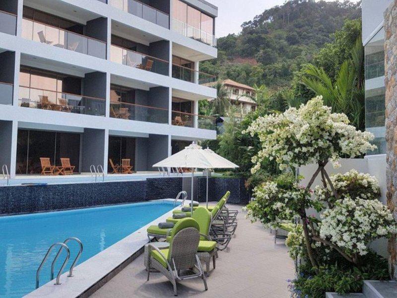 A14D781A03829C6F7A542DCDBEA3BC53