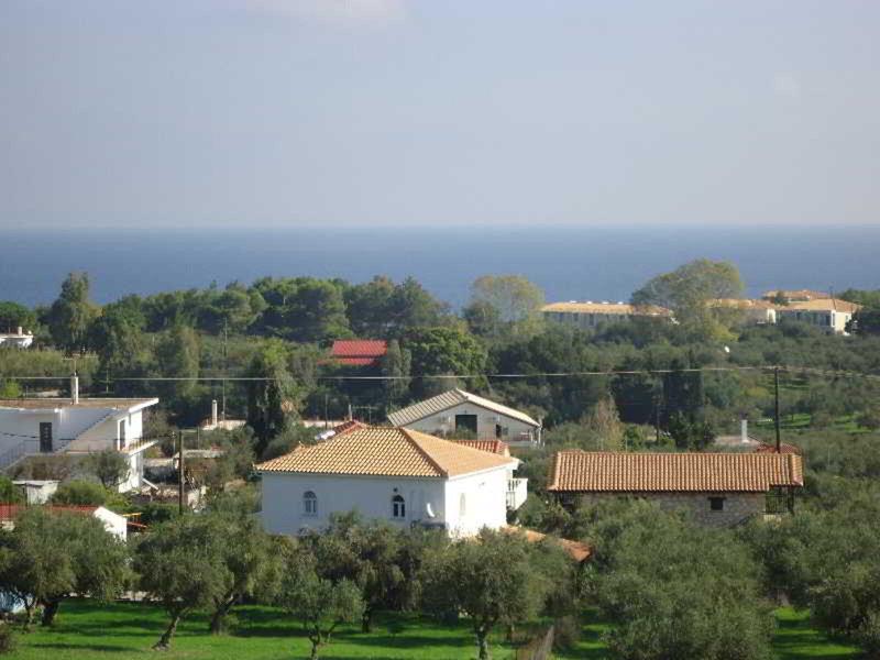 1AF0EAE4D56B6C09FA482E661B19BEE9