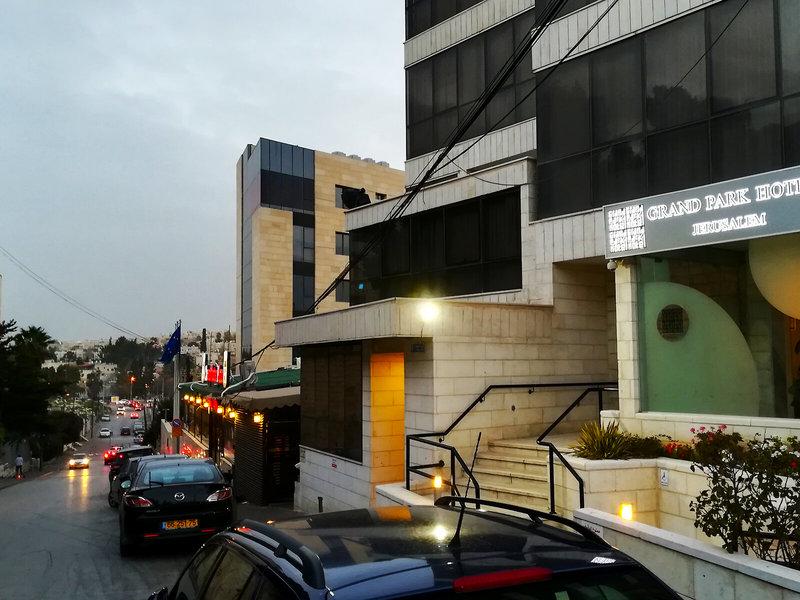 C20E74725403EAD070D087D399F0E6E8