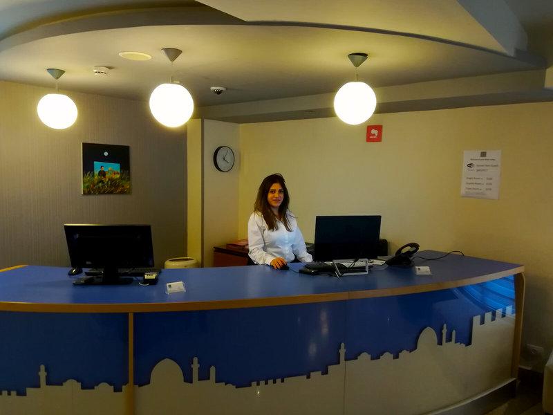 897001284203B349CD347F2E799F418A