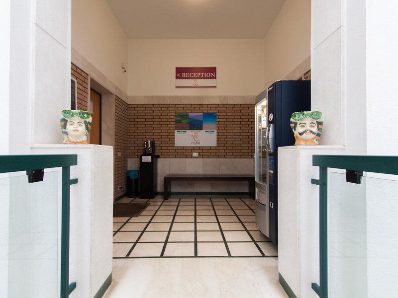 876AC2A5D6DC8C919B6AA4081088AC5F