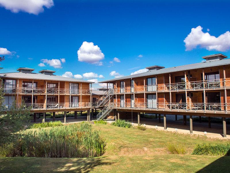 D188B8E0177704FA82107720AF55F357