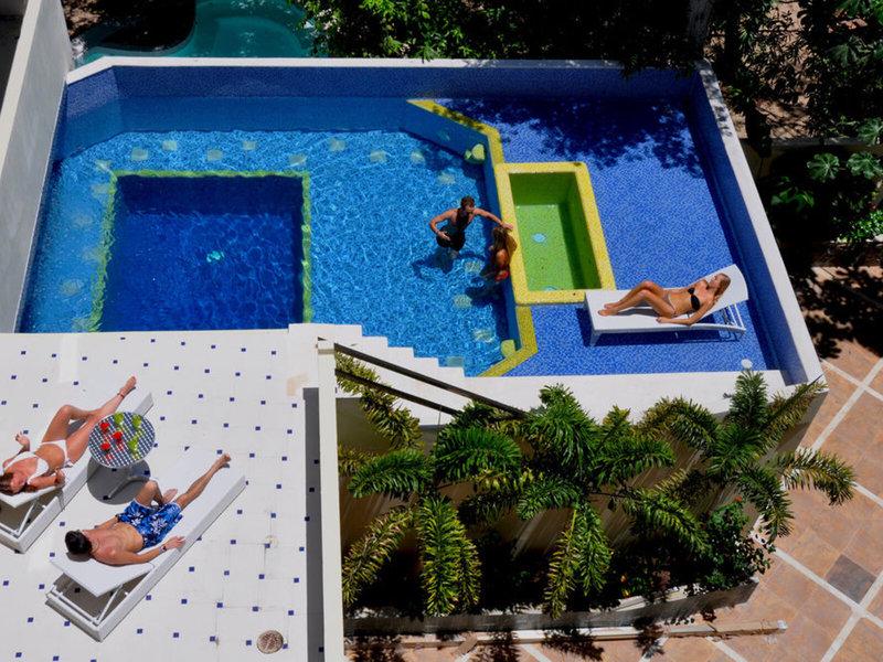 FFBE16763BD13BD32A468A762F6688B9