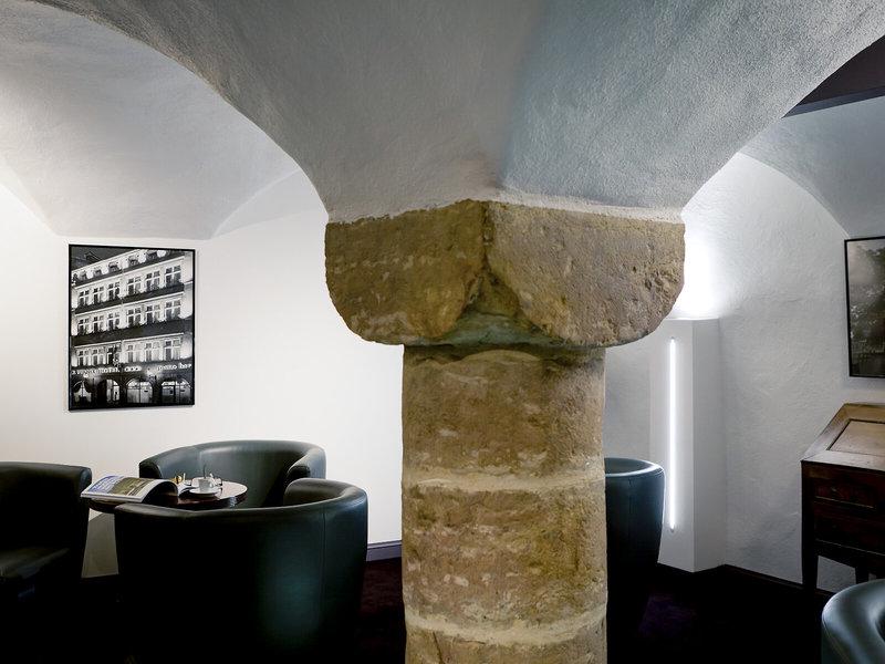 C8B18875DE6CA7D6AF676F80FE3764A4