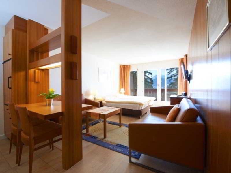 D922E4FBADFB2AA33819CA8C211B4154