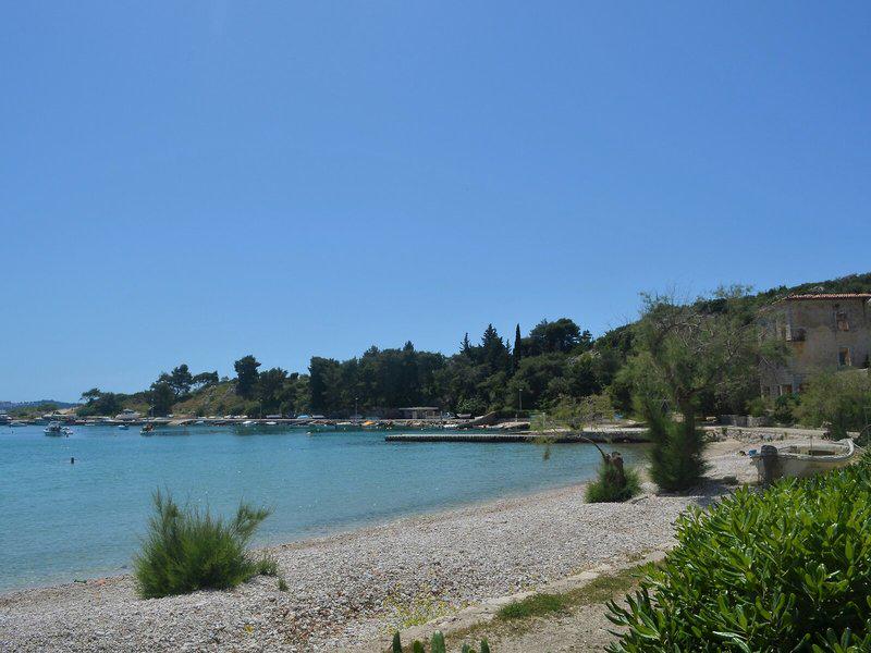 BC7991412C69E388B0DF8323480A39DA