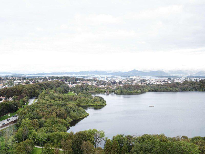 AA06E9B08D9BD1DD094816E80568D3E7