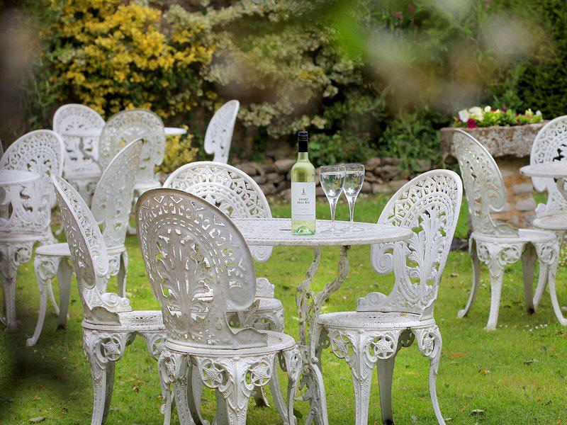 433AEA639581C139E853C0C8AA18211D