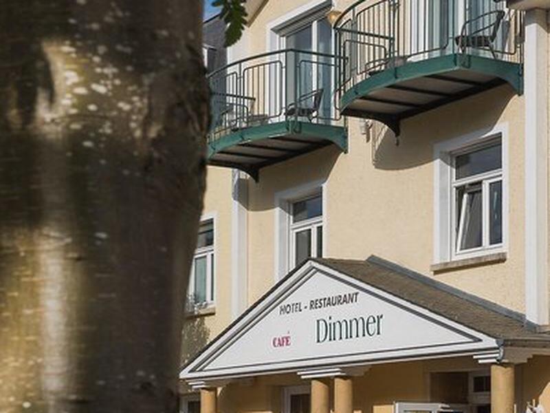 70429B881A1DCB312F854BF80EA4040D