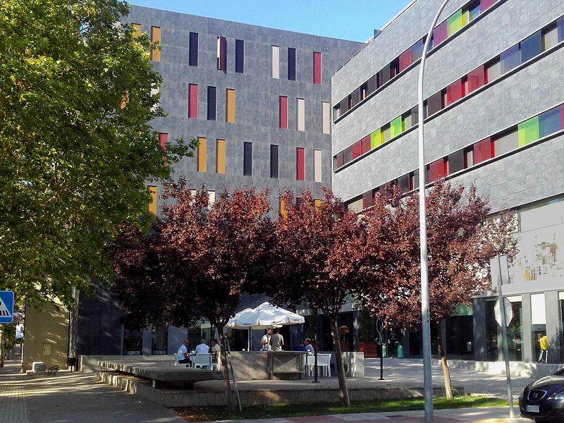 3DB7968021570CAC96828AF0D098AC13