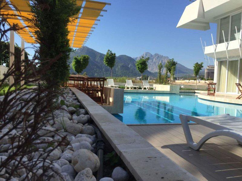 1BBF1BFD8CAE27E720B26ABAC319F79A