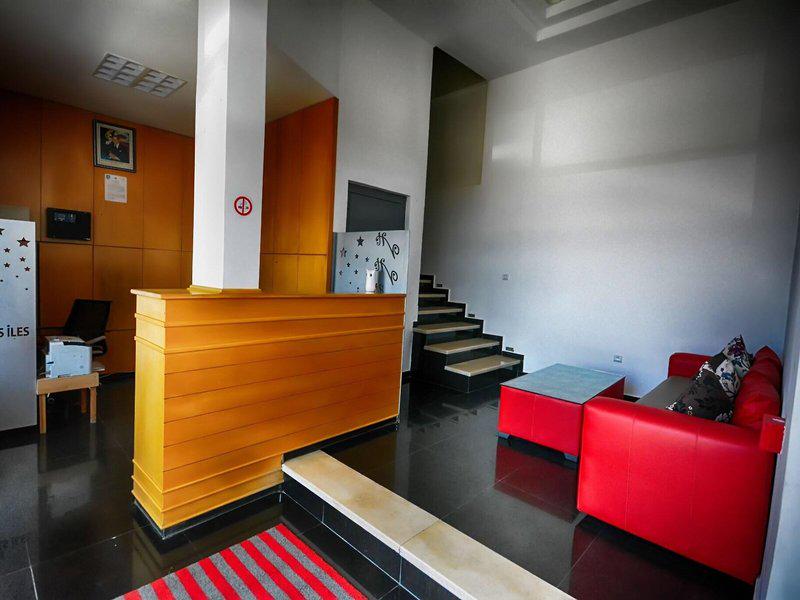 82D3F2B66D9226B41B85E1369592BF68