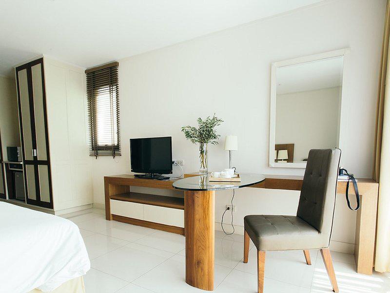 52BC203F180E88128A87450A3418802C