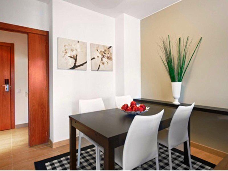 27DFBBC5C14BD87B40B2433219B05F3B