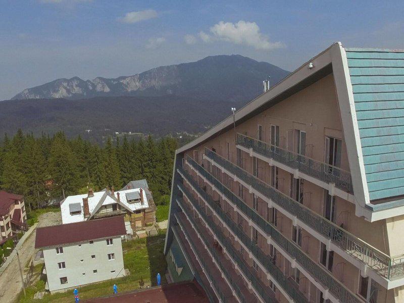 0160AB59CACBB5284D7E784F226C1474