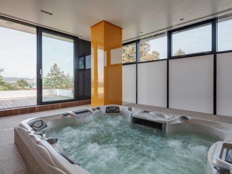 4BB967325BAD615ECFDC66598DBFFDD5