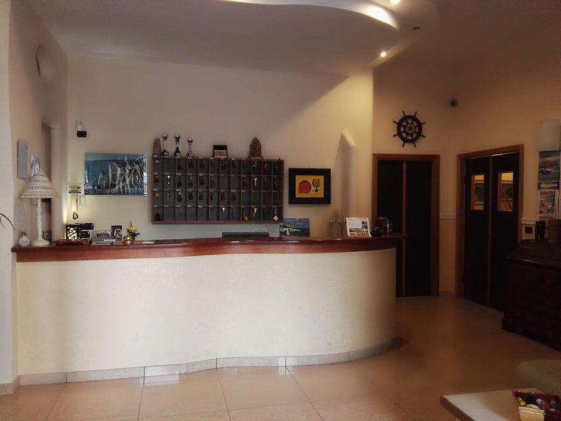 867CAF200E9C828928DB7F5C61555DDC