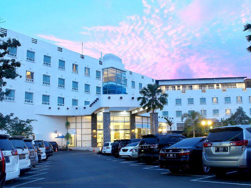 7CA8E857A36085F9C5E8230FE22496AE