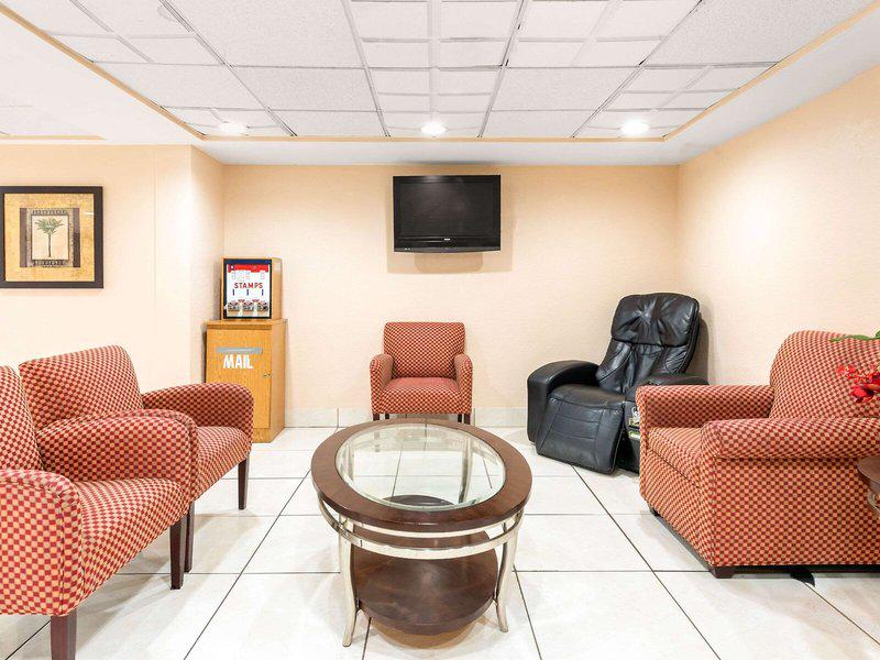 000C184F7BF63F71EBA2573F0A8904E6