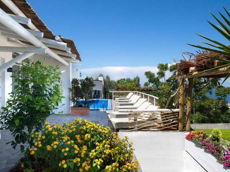 8C6D32BAACA34C167740EDB5990ABA32