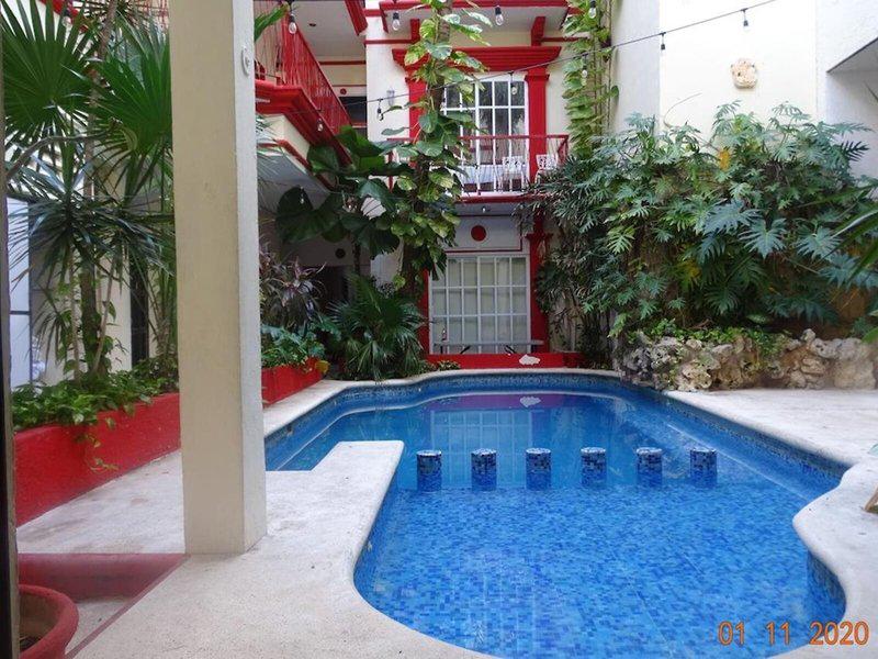 DCE51BAEC557F64ED06387D8516BC03F