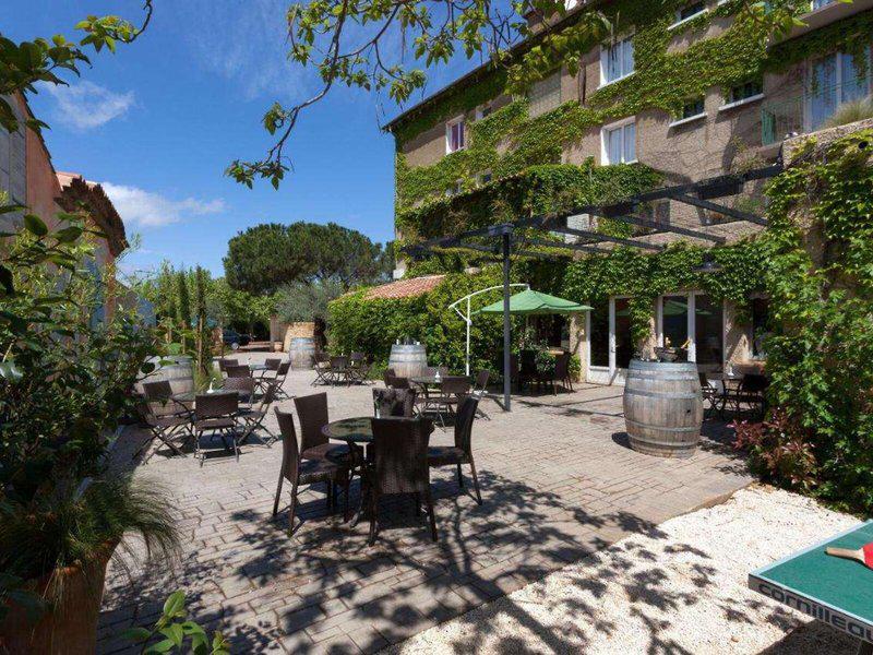 8725C2BA679E4C7770DC9E4BB7CCC8A1