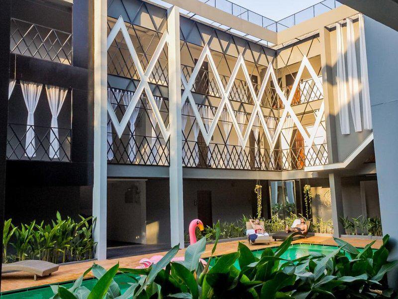 28AABC47409F4A7A73AF2B537BC3887A