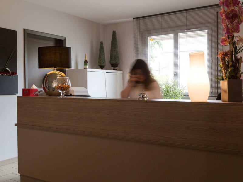 86269BF7CB2506B273237B27270653FF