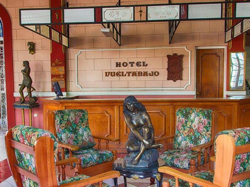 0A7B2F3998D43BDA1F4A5CEA3904E3D2