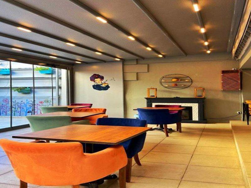 E39AEBAABA1E1038A5581D6FBC75F960