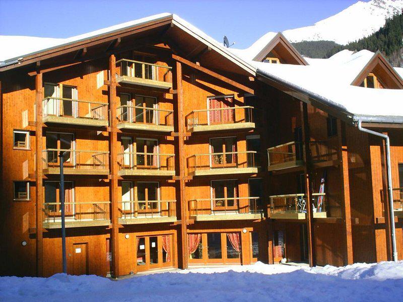 11F27EBDED0B02C0138FC393AB646E60