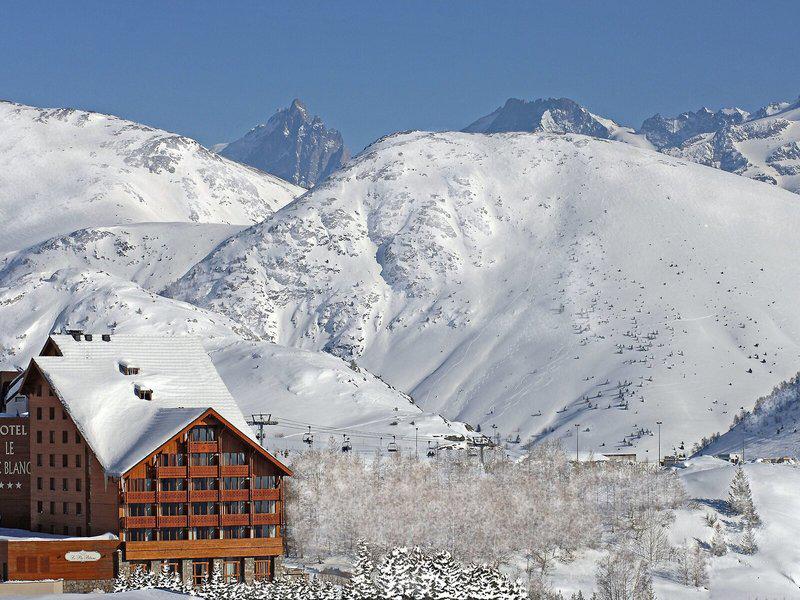 2867A28C015E7DFD54DA1E844F55FEC4