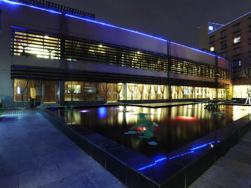 701D5B9D9B2C17E0D30A2FB0AC9C716B