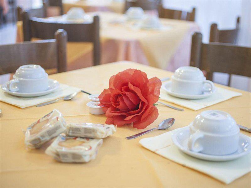 F9B5852D90E4EB17C87535C91BDED322