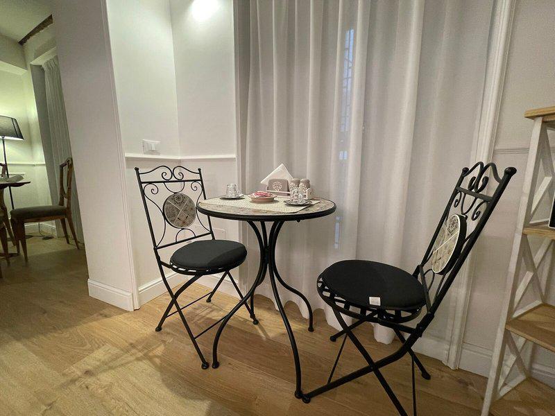 7B04B455F5B7BEC1DCBED73B9EDC3F32