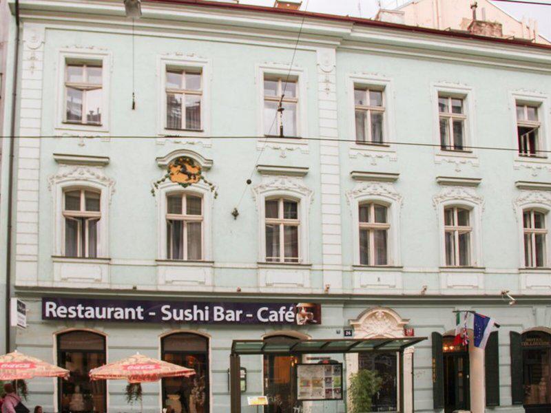 CF5FD066DBA8339C668170B5A16C5C72