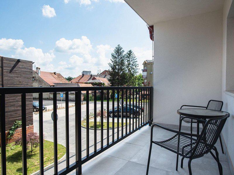 0143316B305D4849F3086FC55967DBD6