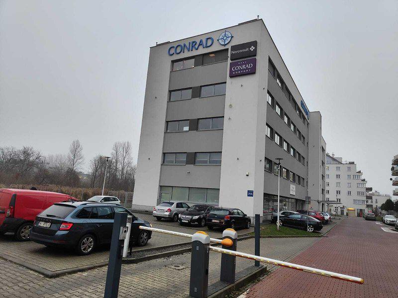 23BDA50E2CBD29C8E93C4D1A2E7A32FC