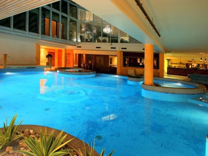 94D1C634DFE3391D990C715D750BFEDB