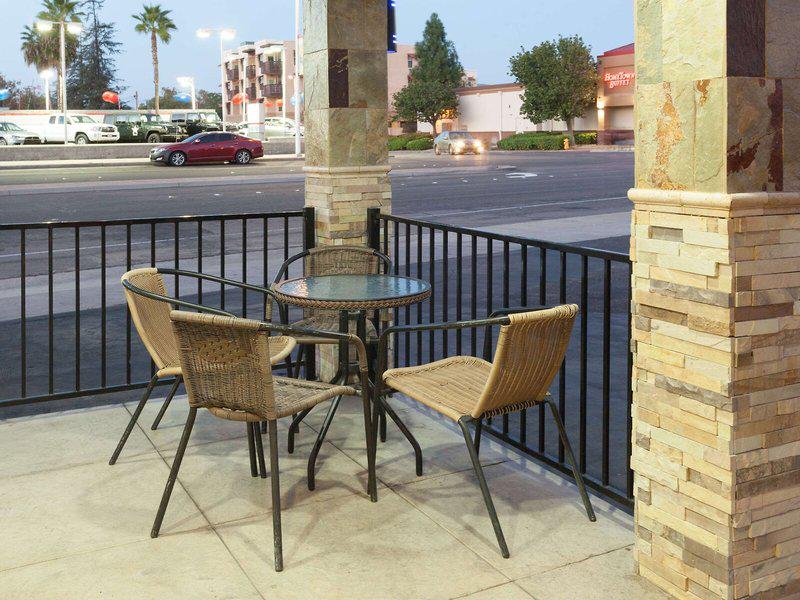 DC3E0E18C0A5AF88E4E921B607130C40