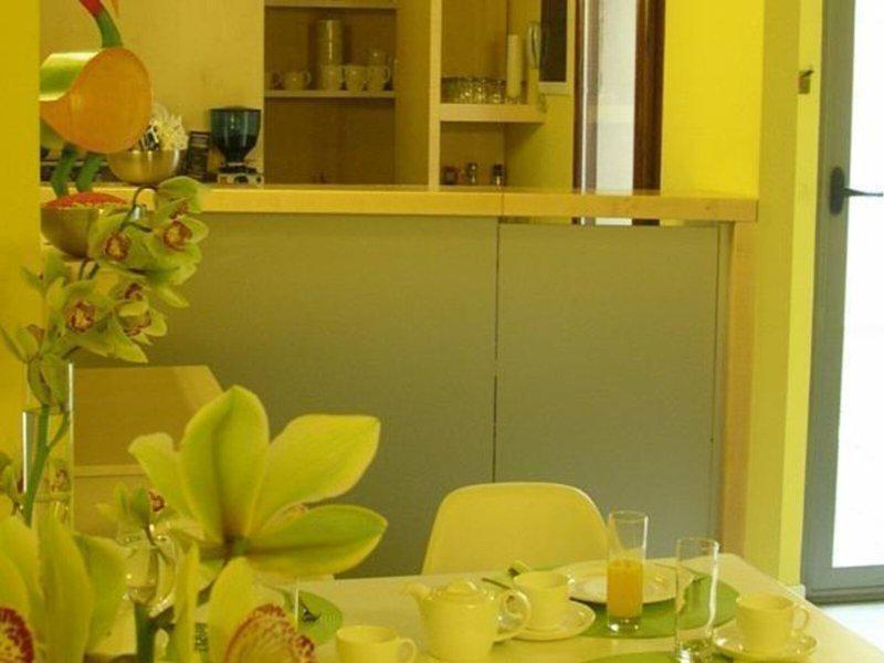 74AE1B93E08C4EA01910BD0A6BBB7552