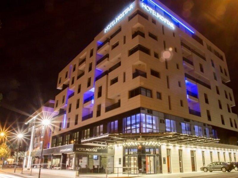 35A8058D4299B312BBFAF2946679F349