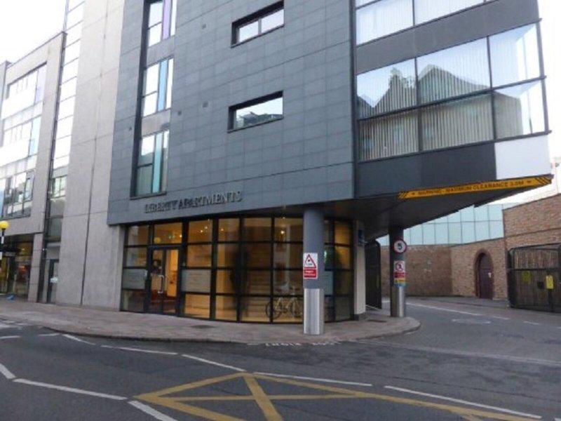 F444C5859D1A4CD1A7560B01B9926CF1