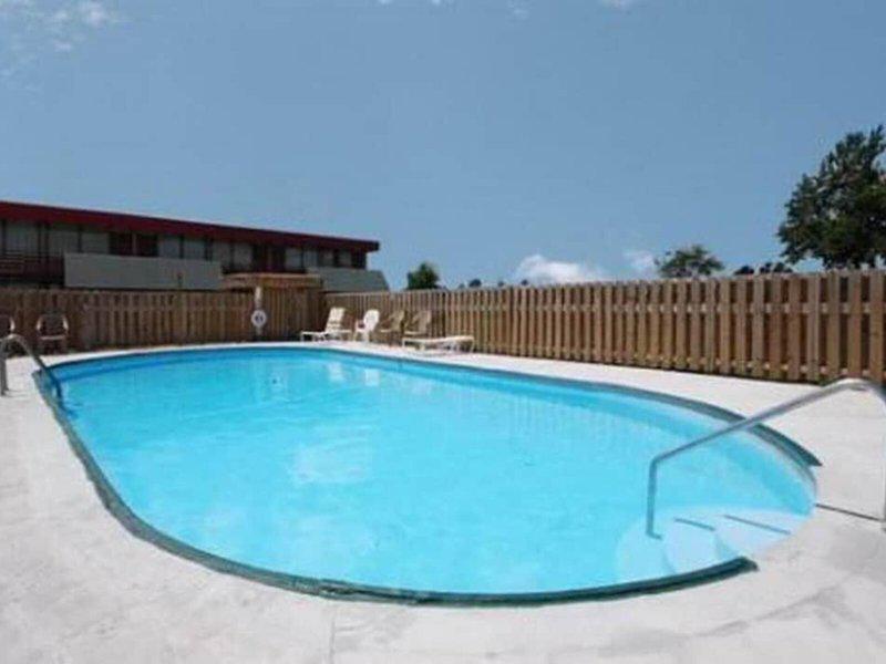 807EB90DC7DEF229937E0D95AD153B07