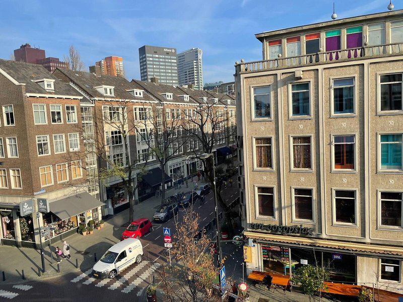 DB9DECD584349F2C3823775E090C95AE