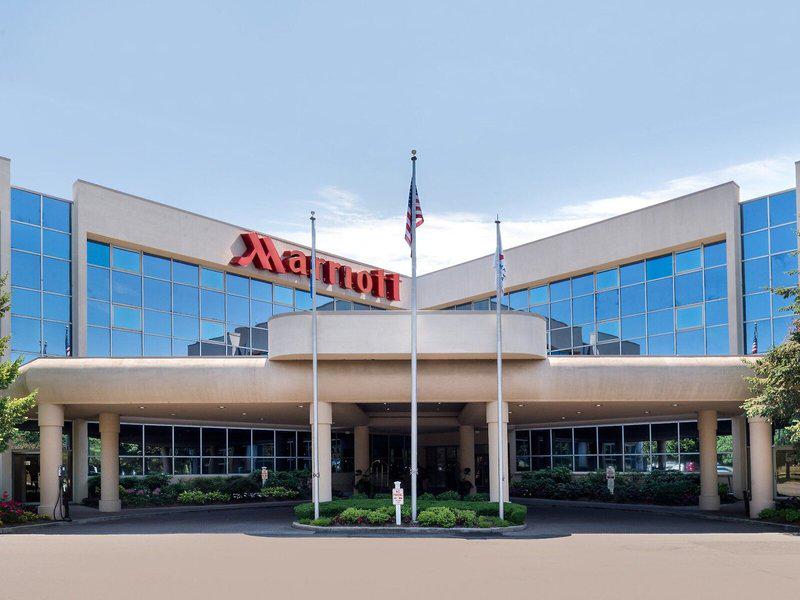 DC636EB248ECB9420E634D1D4483907C