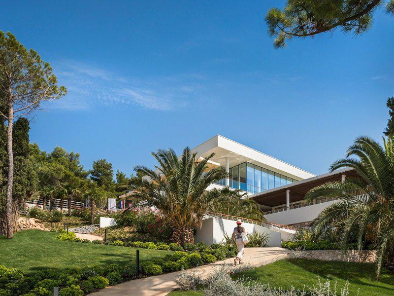 4BC632A412CA1354716110302BC75AD1