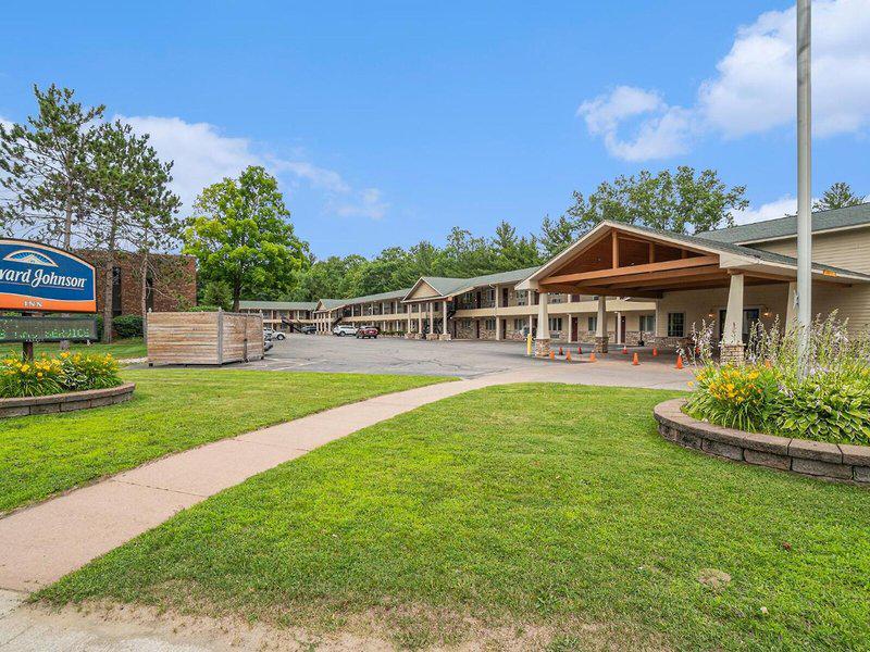 FE5B6E340C2CFF0986ADD6E25BF7976A